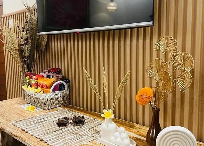 Loji Villa *