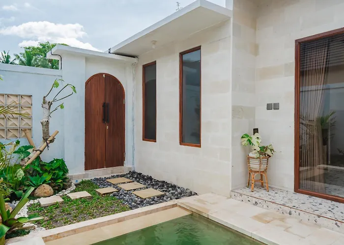 Loji Villa *